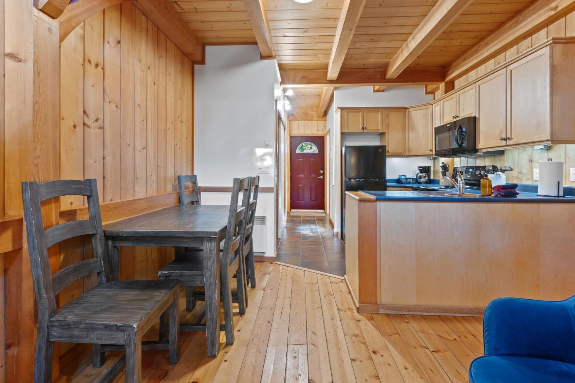 The Cabins At Terrace Beach Ucluelet Exterior photo