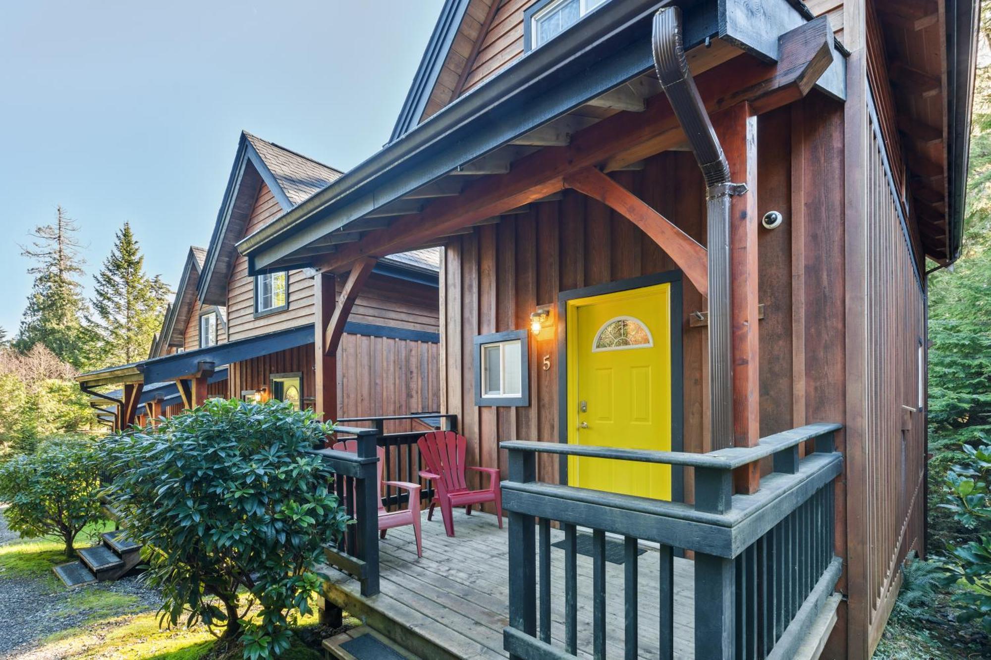 The Cabins At Terrace Beach Ucluelet Exterior photo